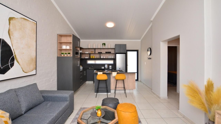 To Let 2 Bedroom Property for Rent in Van Der Hoff Park North West